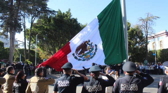 Conmemoran en Texcoco el 201 Aniversario de la Bandera de México