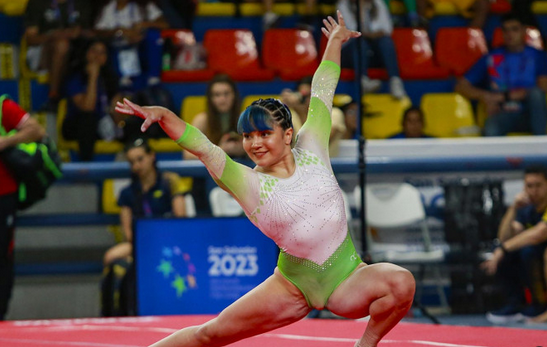 La mexicana Alexa Moreno gana oro en Copa del Mundo de Gimnasia Artística en Francia