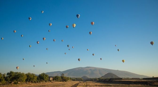 Secretaría de Cultura y turismo del Edoméx emite recomendaciones para volar de forma segura en globo aerostático en Teotihuacán