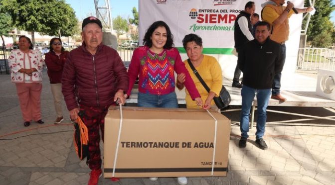 Continúa la entrega de apoyos «Siempre por el Bienestar de Texcoco»
